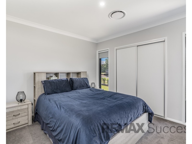 7 Kaufman Avenue, Highfields QLD 4352