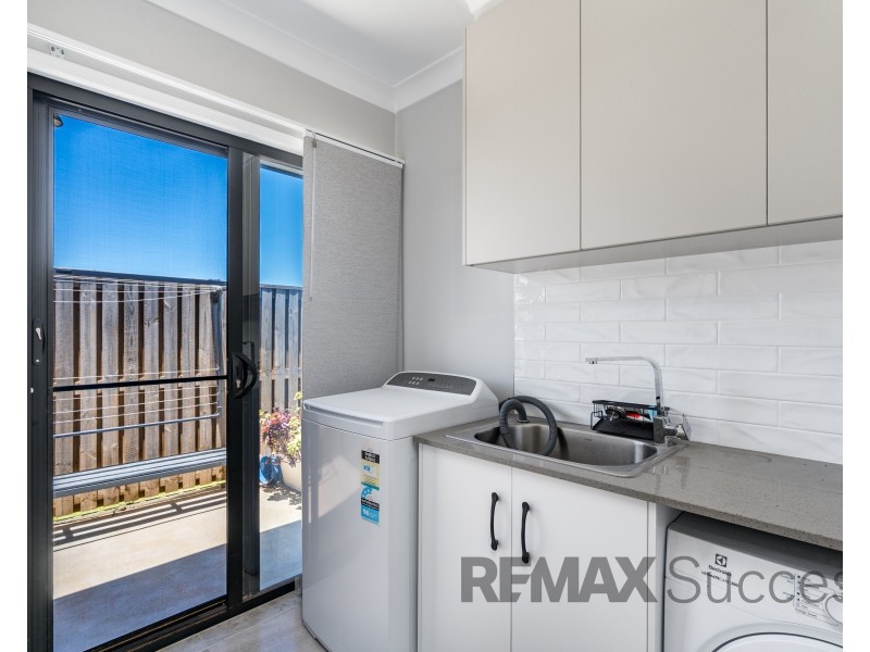 7 Kaufman Avenue, Highfields QLD 4352