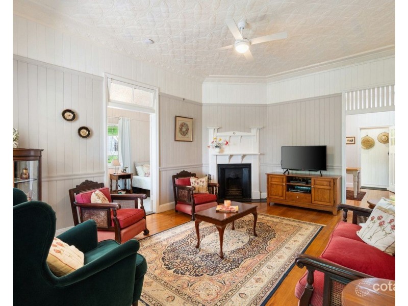 202 Perth Street, South Toowoomba QLD 4350