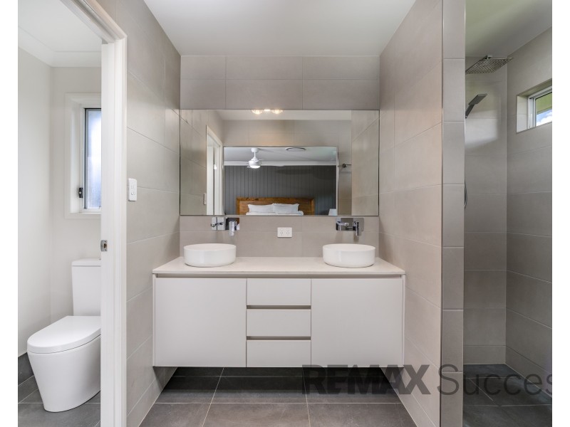 17 O’Neill Circuit, Kearneys Spring QLD 4350