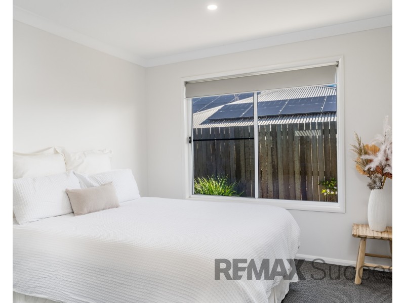 17 O’Neill Circuit, Kearneys Spring QLD 4350