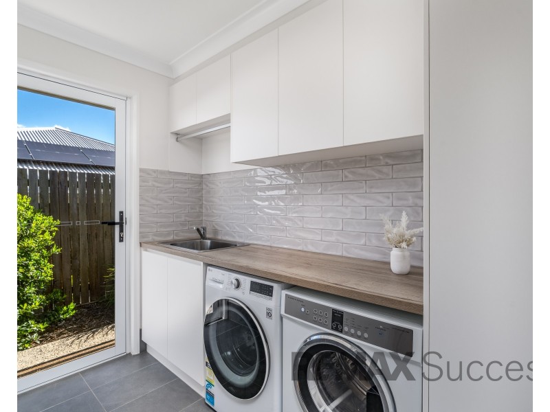17 O’Neill Circuit, Kearneys Spring QLD 4350