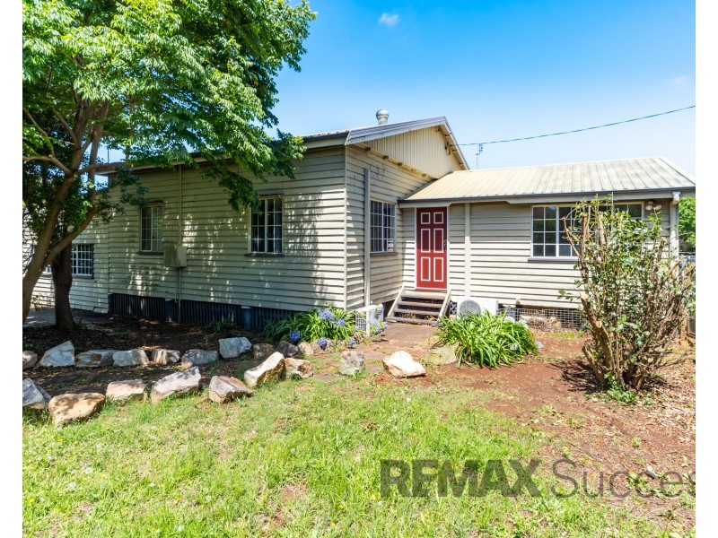 310 Alderley Street, Kearneys Spring QLD 4350