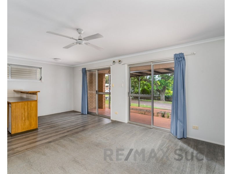 198 Ramsay Street (Granny Flat), Centenary Heights QLD 4350
