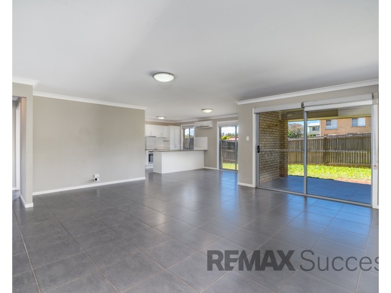 2/103 Gorman Street, Darling Heights QLD 4350