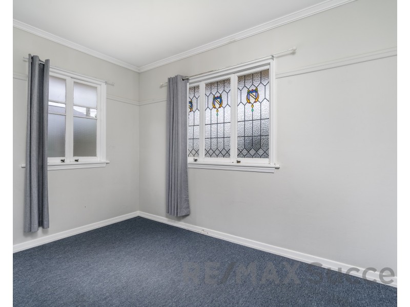 254 North Street, Rockville QLD 4350