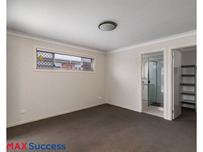 1/15A Searle Street, South Toowoomba QLD 4350