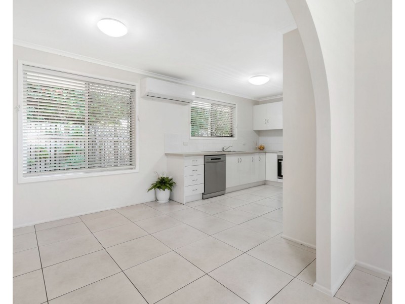 1 Regent Street, Darling Heights QLD 4350
