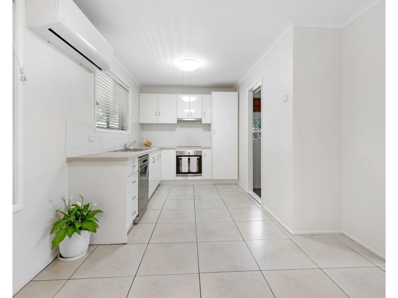 1 Regent Street, Darling Heights QLD 4350