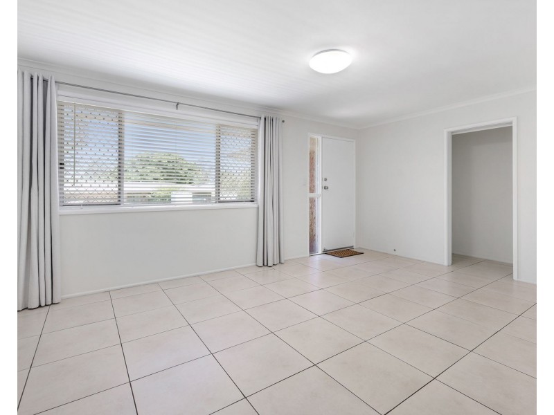 1 Regent Street, Darling Heights QLD 4350