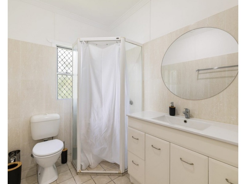 737 Ruthven Street, South Toowoomba QLD 4350