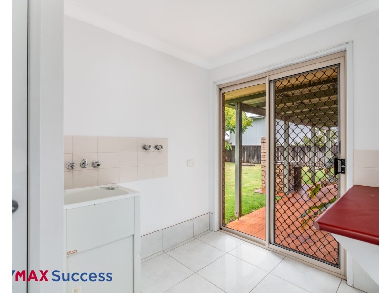 235 Nelson Street, Kearneys Spring QLD 4350