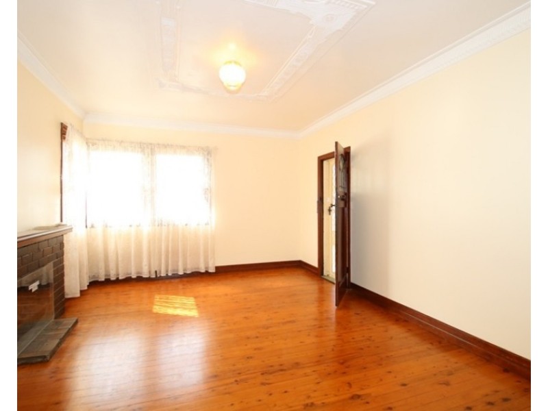 707 Ruthven Street, South Toowoomba QLD 4350