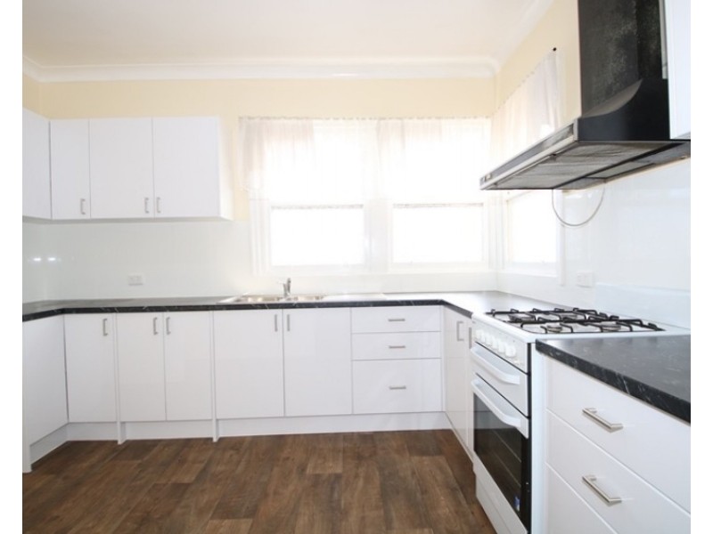 707 Ruthven Street, South Toowoomba QLD 4350