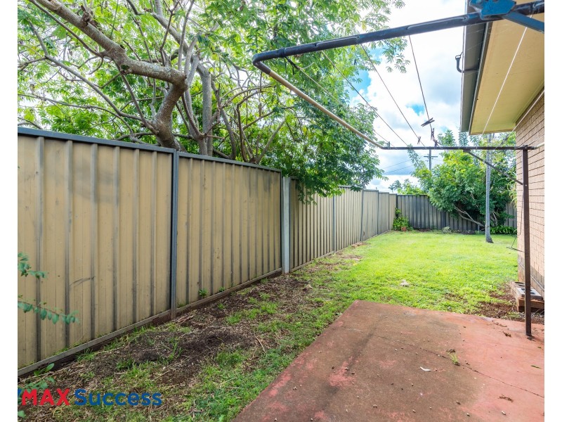 2/41 Hursley Road, Newtown QLD 4350