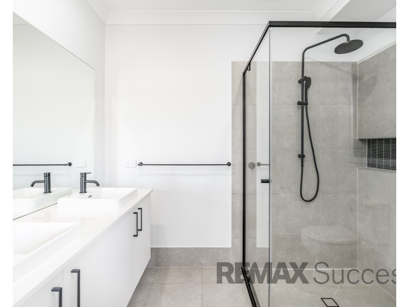7 Abbeyfeale Circuit, Meringandan West QLD 4352
