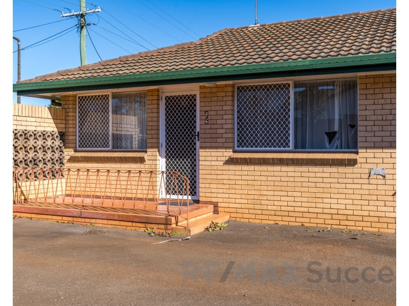 1/15 Perth Street, Rangeville QLD 4350