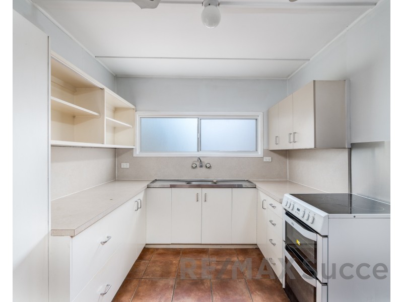 14 Hagan Street, North Toowoomba QLD 4350