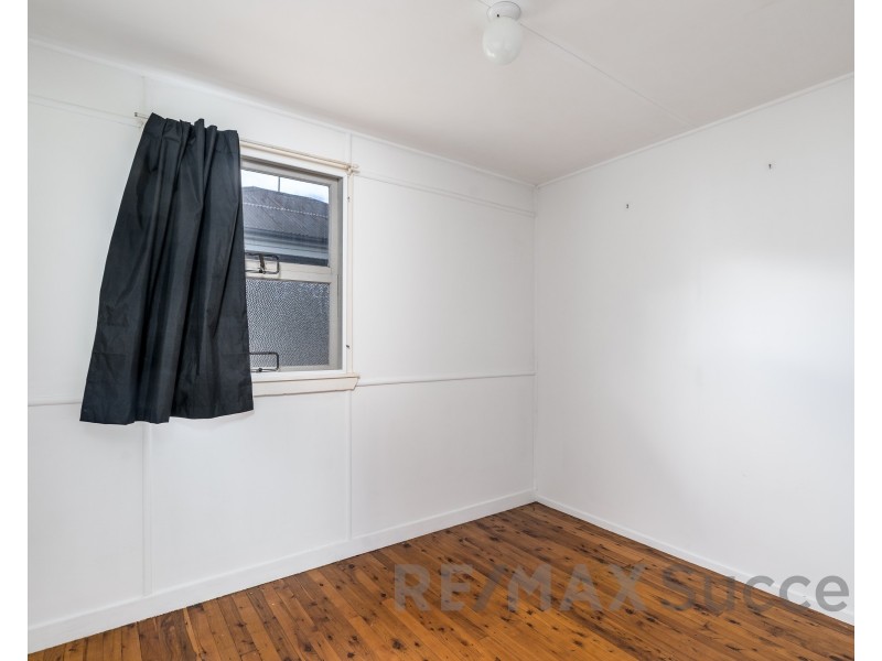 14 Hagan Street, North Toowoomba QLD 4350