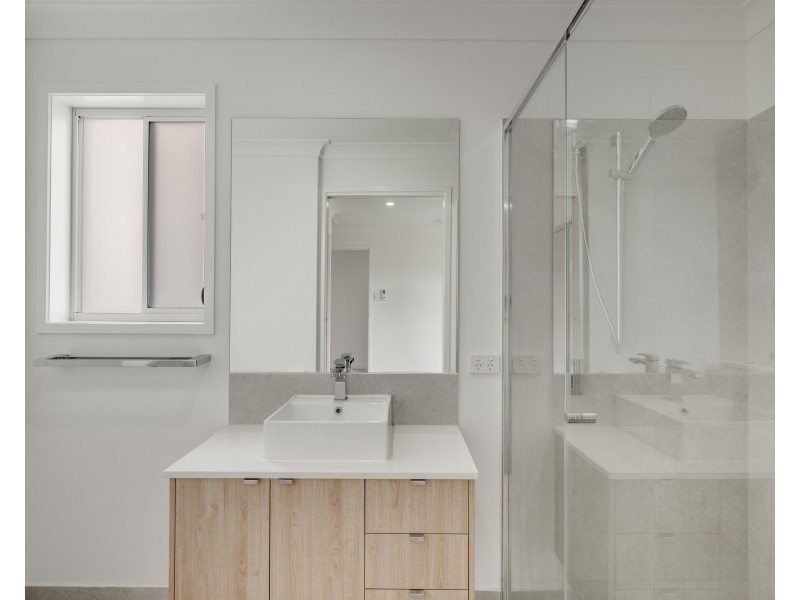 10 Rivergum Esplanade, Cotswold Hills QLD 4350