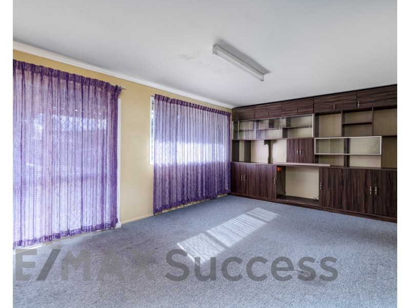 26 Joyce Street, South Toowoomba QLD 4350