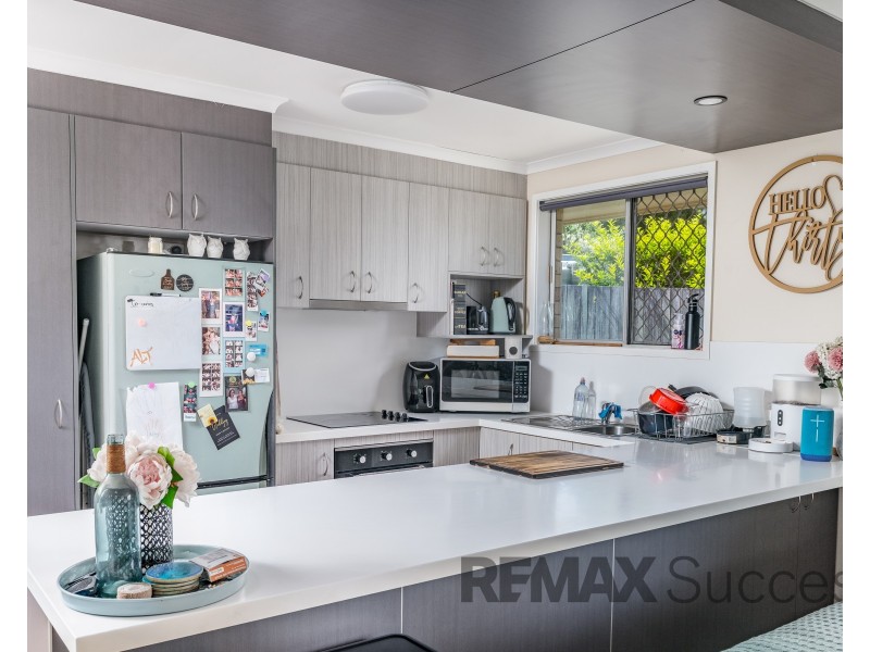 2/16 Behland Street, Kearneys Spring QLD 4350