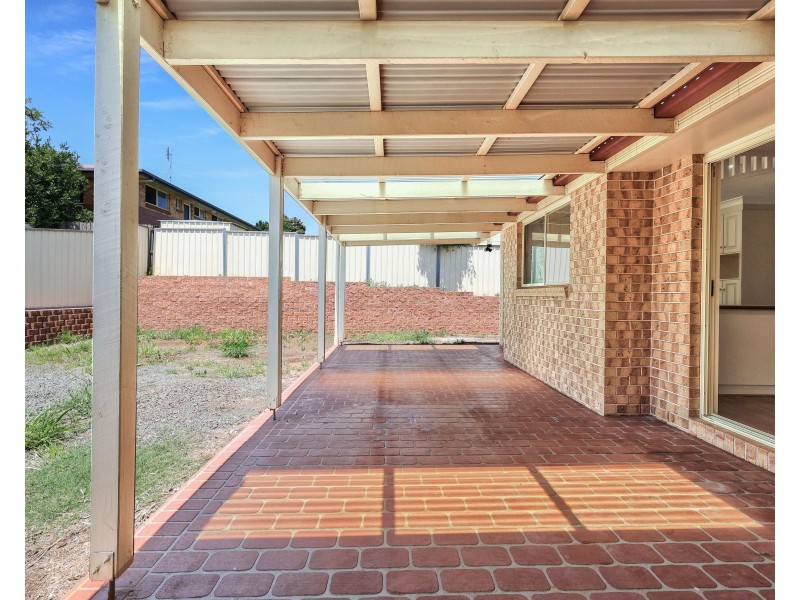 20 Weir Court, Harristown QLD 4350