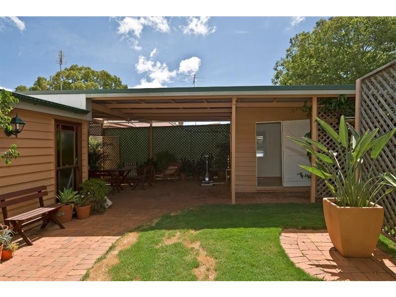 161 Bridge St, East Toowoomba QLD 4350