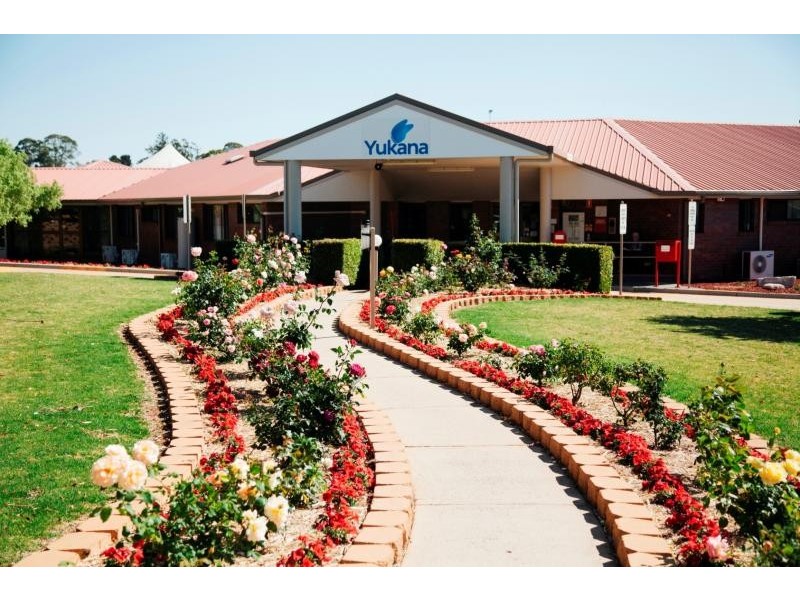 258 Spring Street, Kearneys Spring QLD 4350