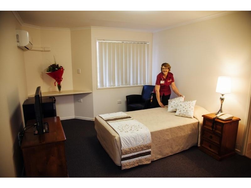 258 Spring Street, Kearneys Spring QLD 4350