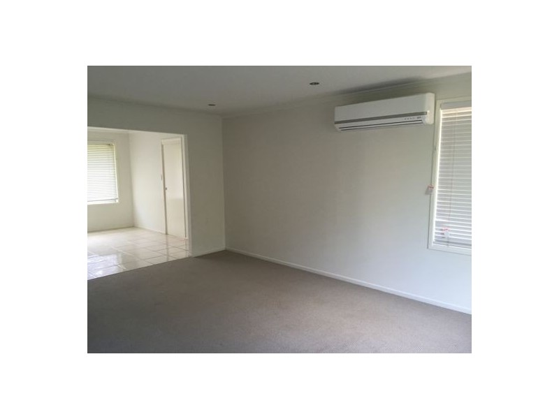 18 Ott St, Rangeville QLD 4350