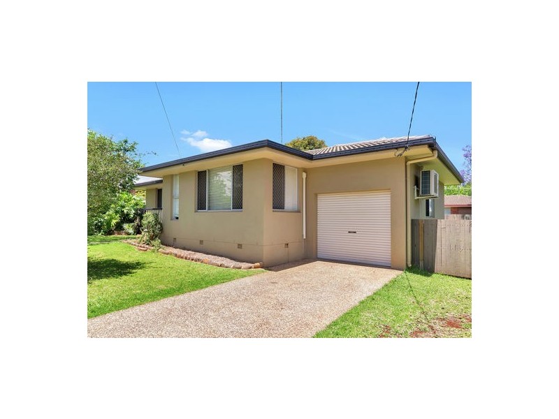 18 Ott St, Rangeville QLD 4350