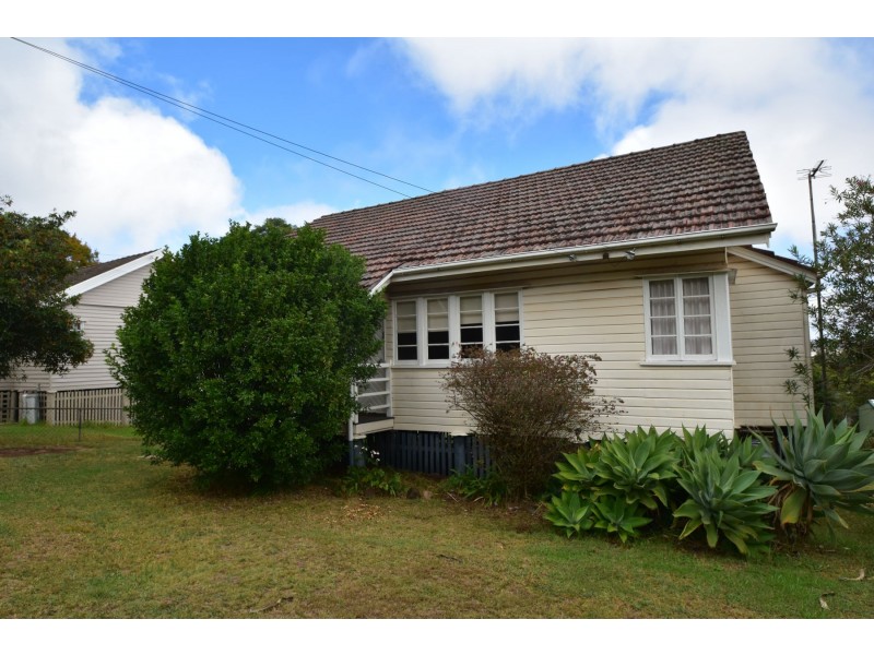 25 Yeates Street, Harlaxton QLD 4350