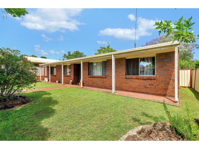 19 Claret Street, Wilsonton QLD 4350