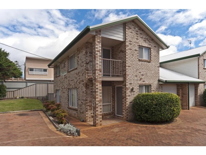 1/19a Gladstone Street, Newtown QLD 4350