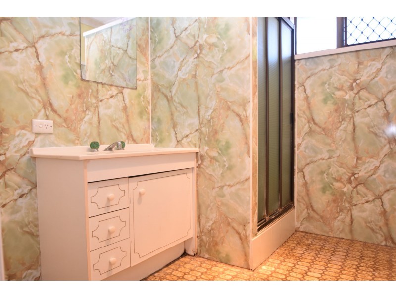 1/39 Crotty Street, Centenary Heights QLD 4350