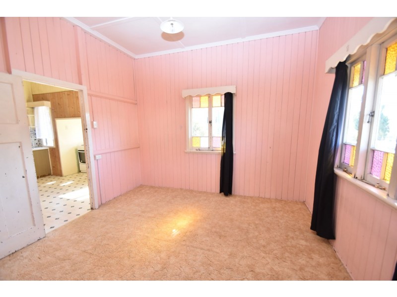 9 William Street, East Toowoomba QLD 4350