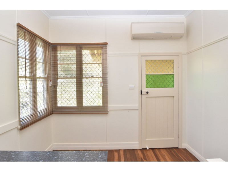 4 Gilbert Street, Toowoomba City QLD 4350