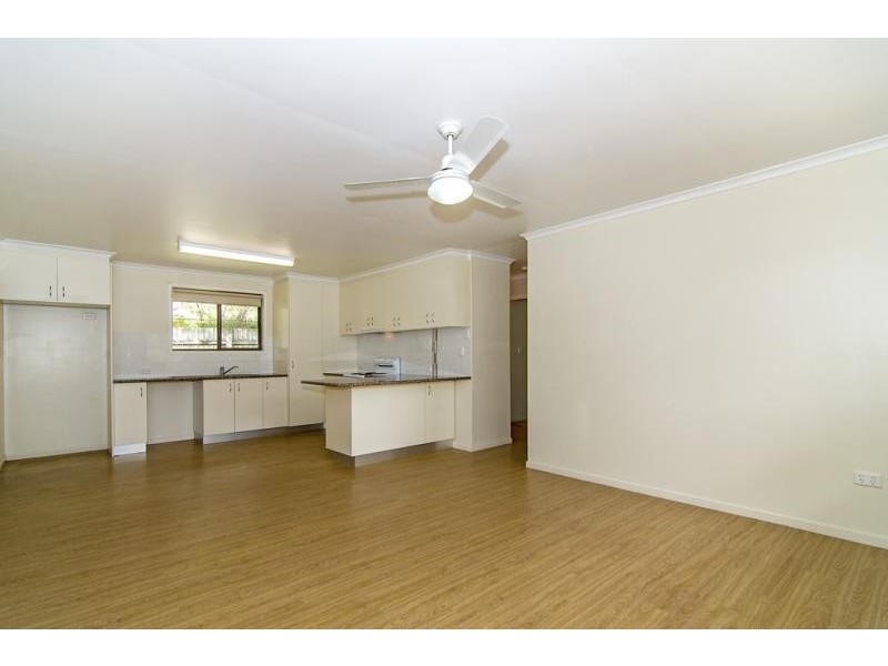 2/7 Norman St, South Toowoomba QLD 4350