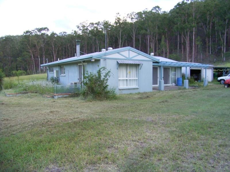 2033 Flagstone Creek Rd, Upper Flagstone QLD 4344