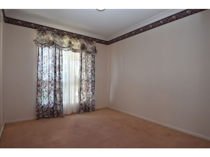 5 Jade Close, Darling Heights QLD 4350