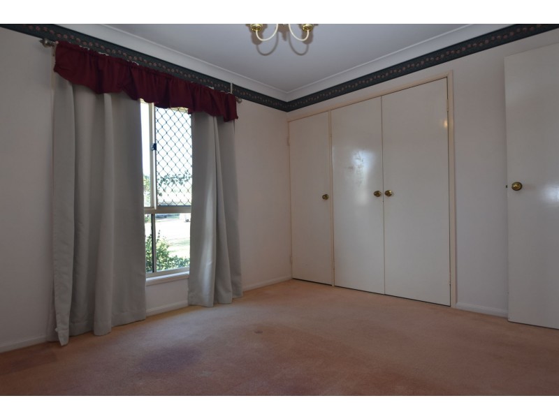 5 Jade Close, Darling Heights QLD 4350