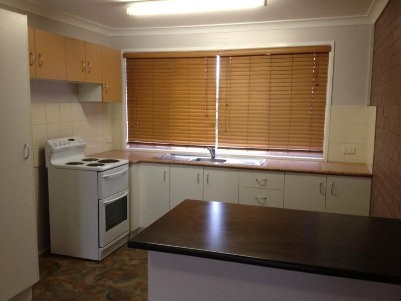 2/203 Bridge St, North Toowoomba QLD 4350