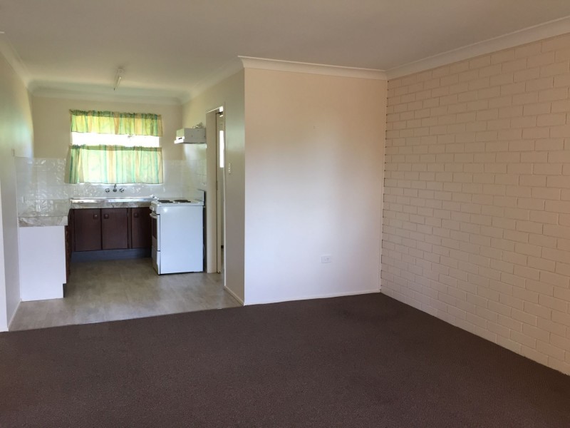 2/16 Bryan Street, Darling Heights QLD 4350