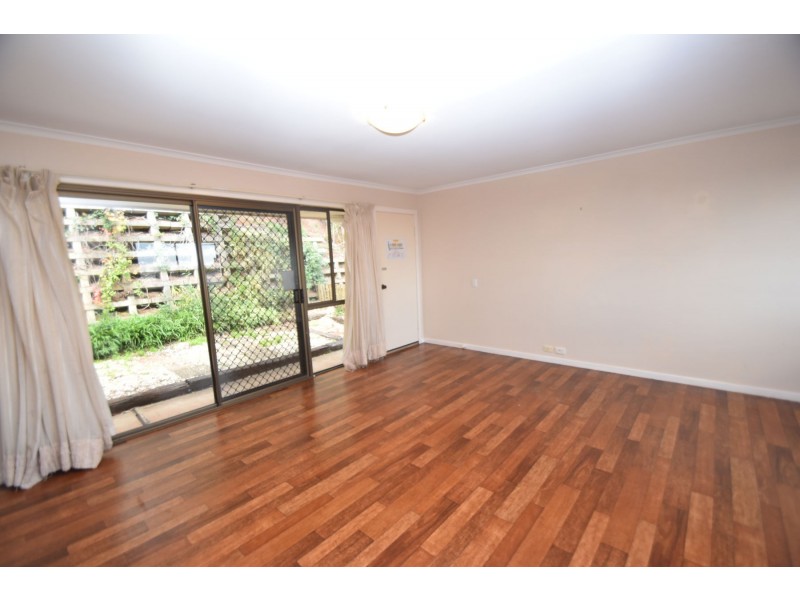 36/2 Benjamin  Street, Mount Lofty QLD 4350