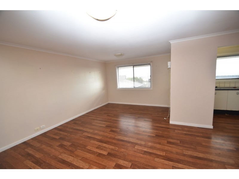 36/2 Benjamin  Street, Mount Lofty QLD 4350