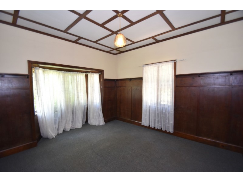 237 Geddes Street, South Toowoomba QLD 4350