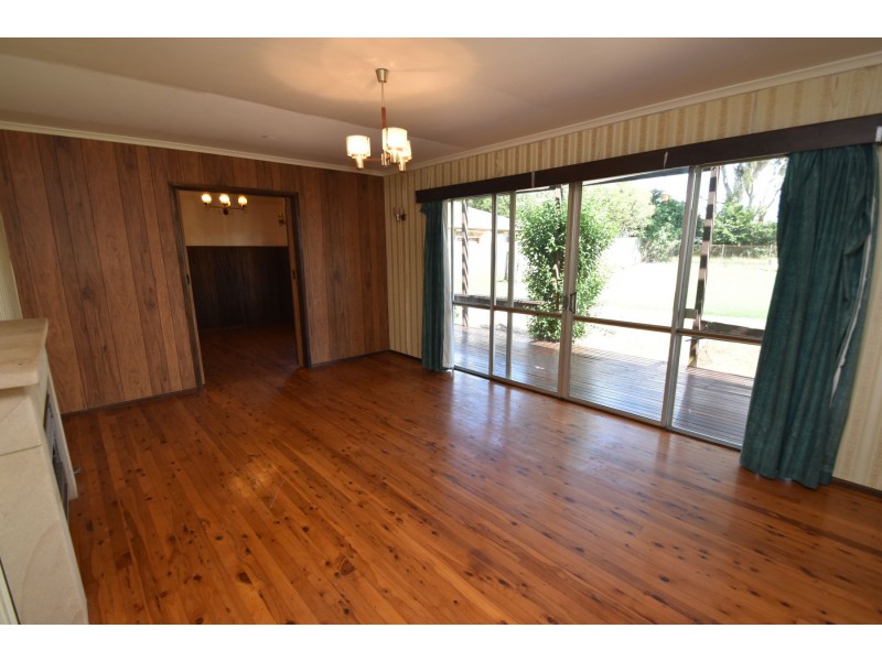 314 Stenner Street, Middle Ridge QLD 4350