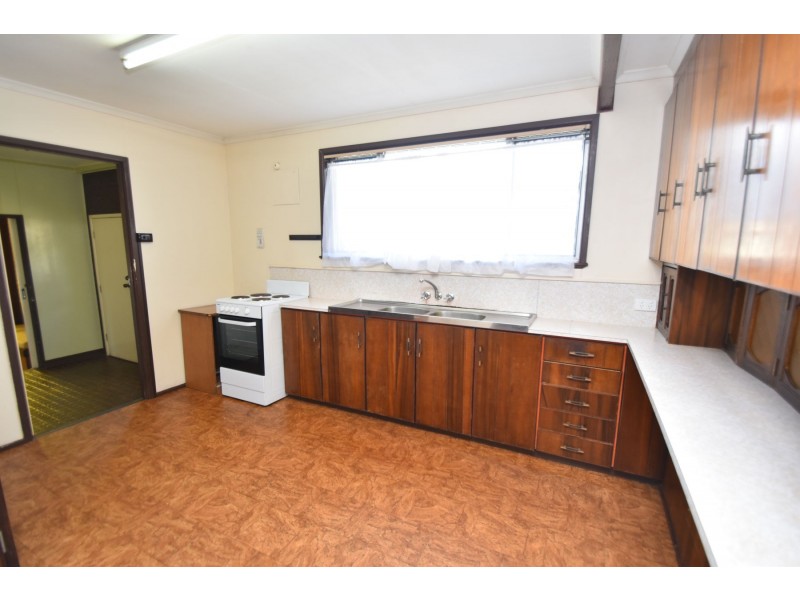 314 Stenner Street, Middle Ridge QLD 4350