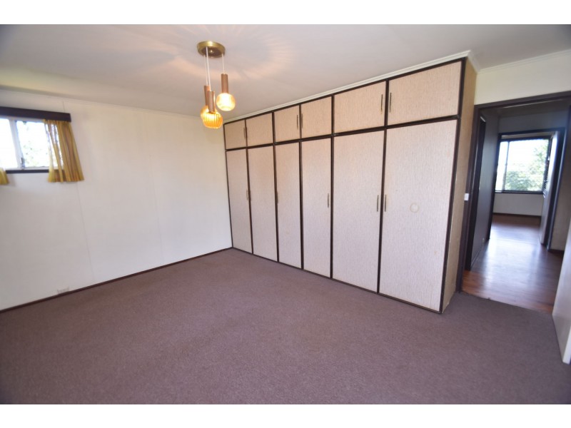 314 Stenner Street, Middle Ridge QLD 4350